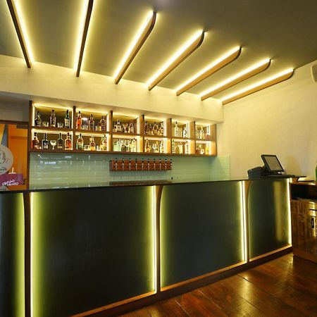 Vaishnavi Residency Hotel Бангалор Екстериор снимка