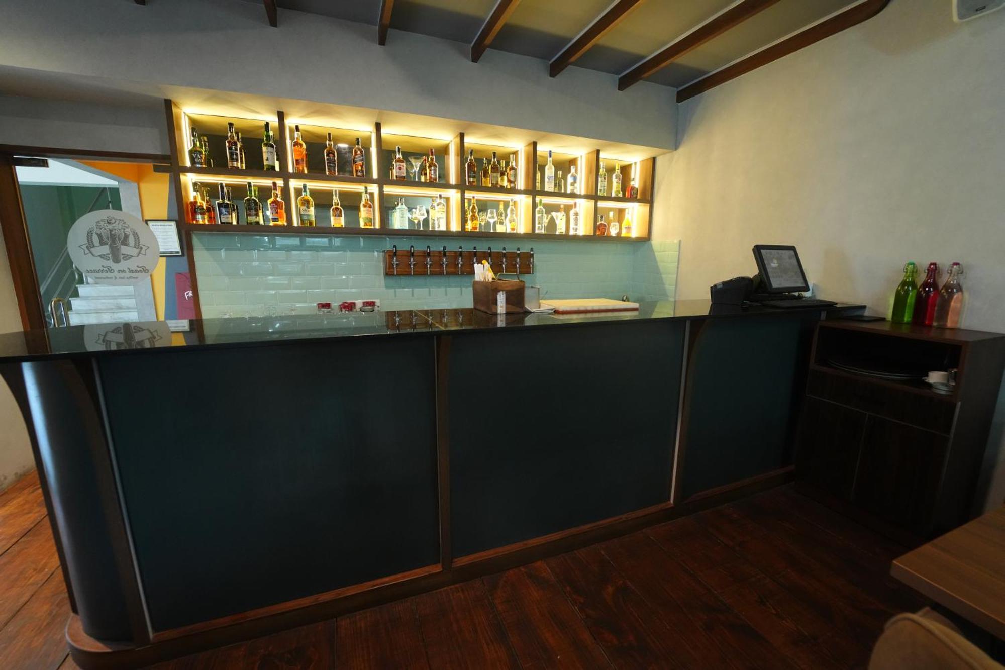 Vaishnavi Residency Hotel Бангалор Екстериор снимка