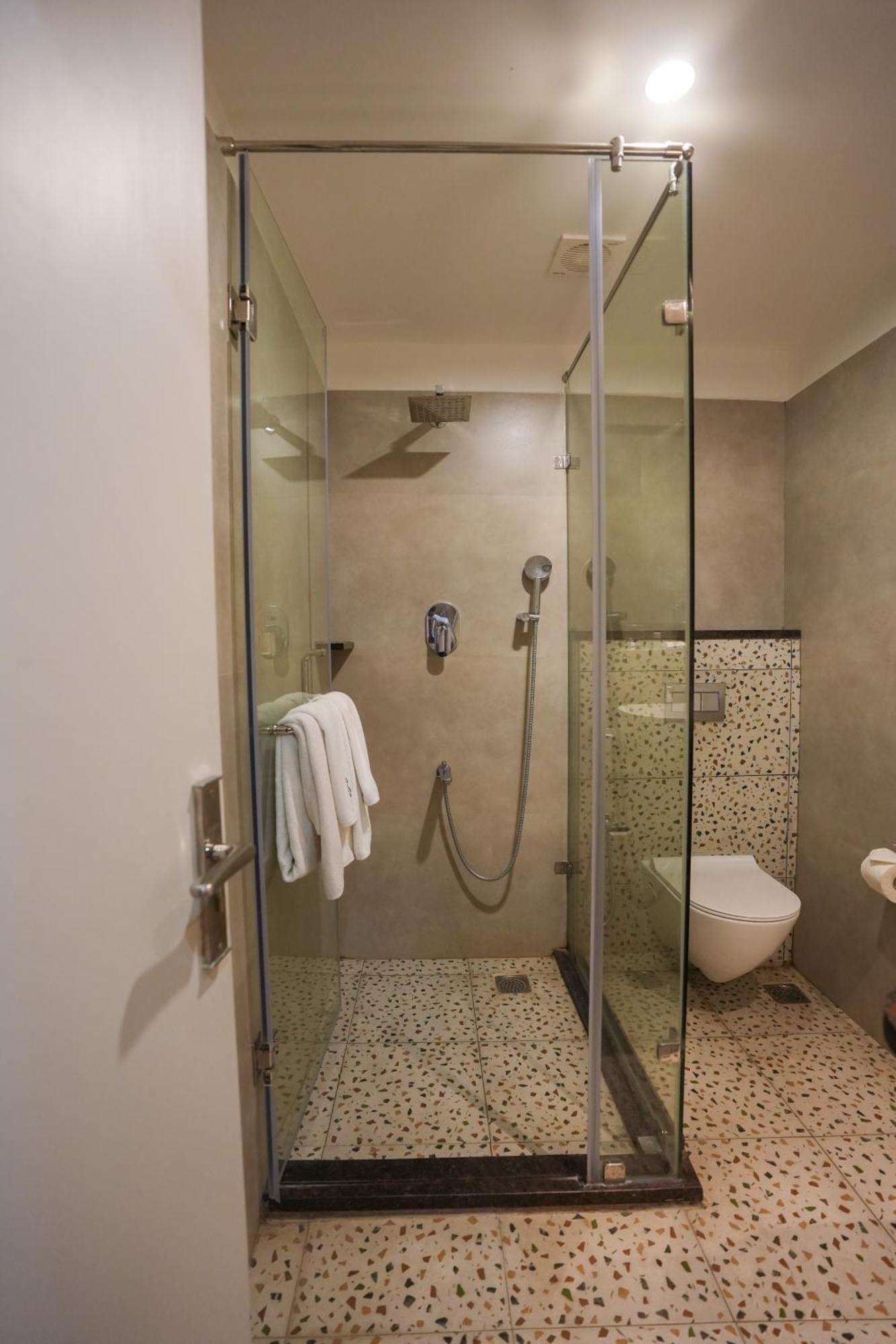 Vaishnavi Residency Hotel Бангалор Екстериор снимка