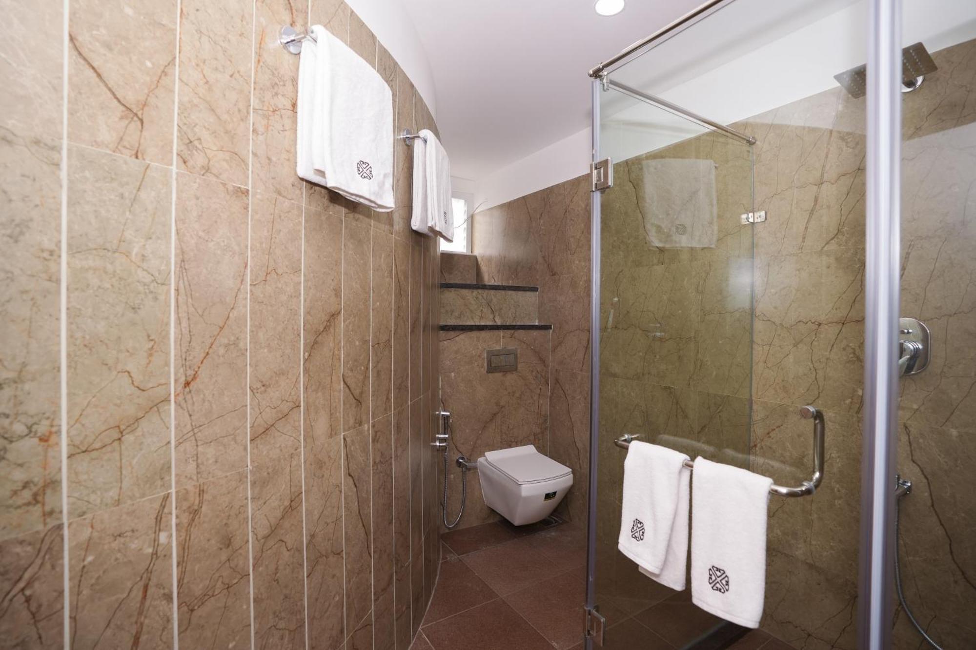 Vaishnavi Residency Hotel Бангалор Екстериор снимка